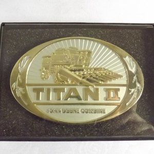 John Deere Combine Titan II 1985 Special Issue Belt Buckle